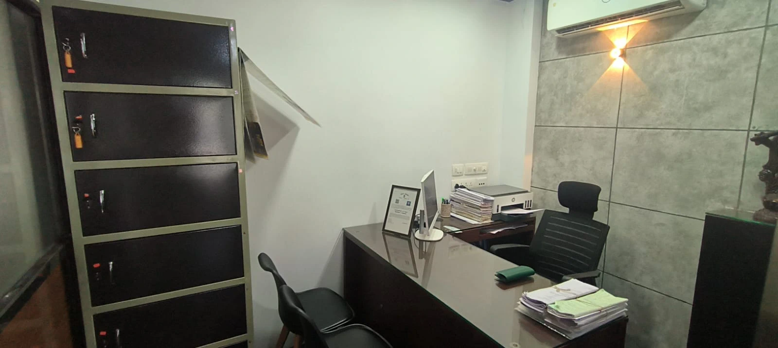 Chamber of Adv. ANOOP P - Office 2